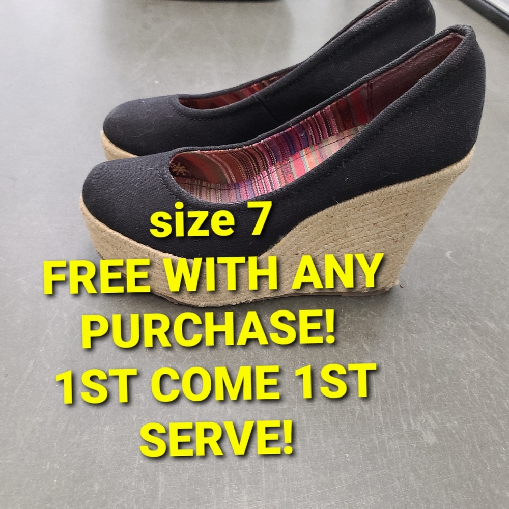 Free with any purchase !